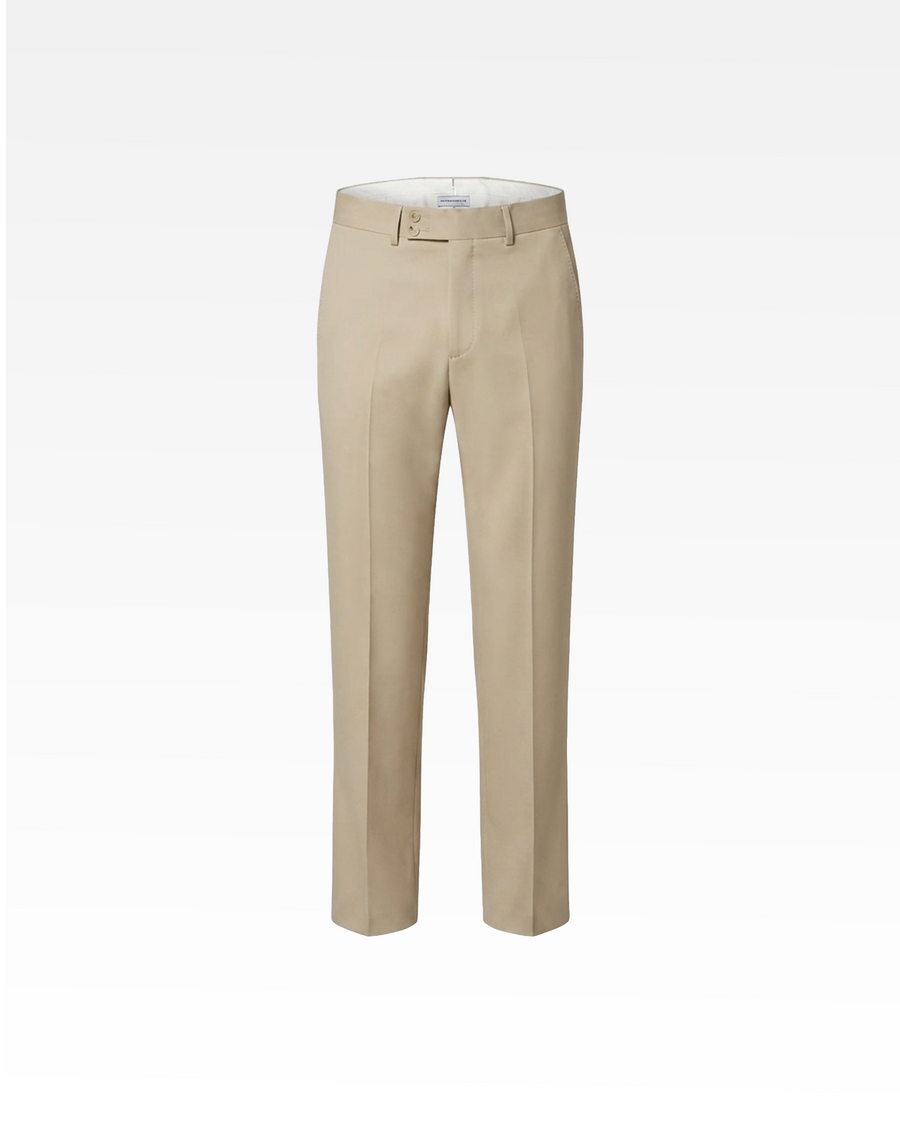 Pantalon de laine, vue de face en noir et blanc.
