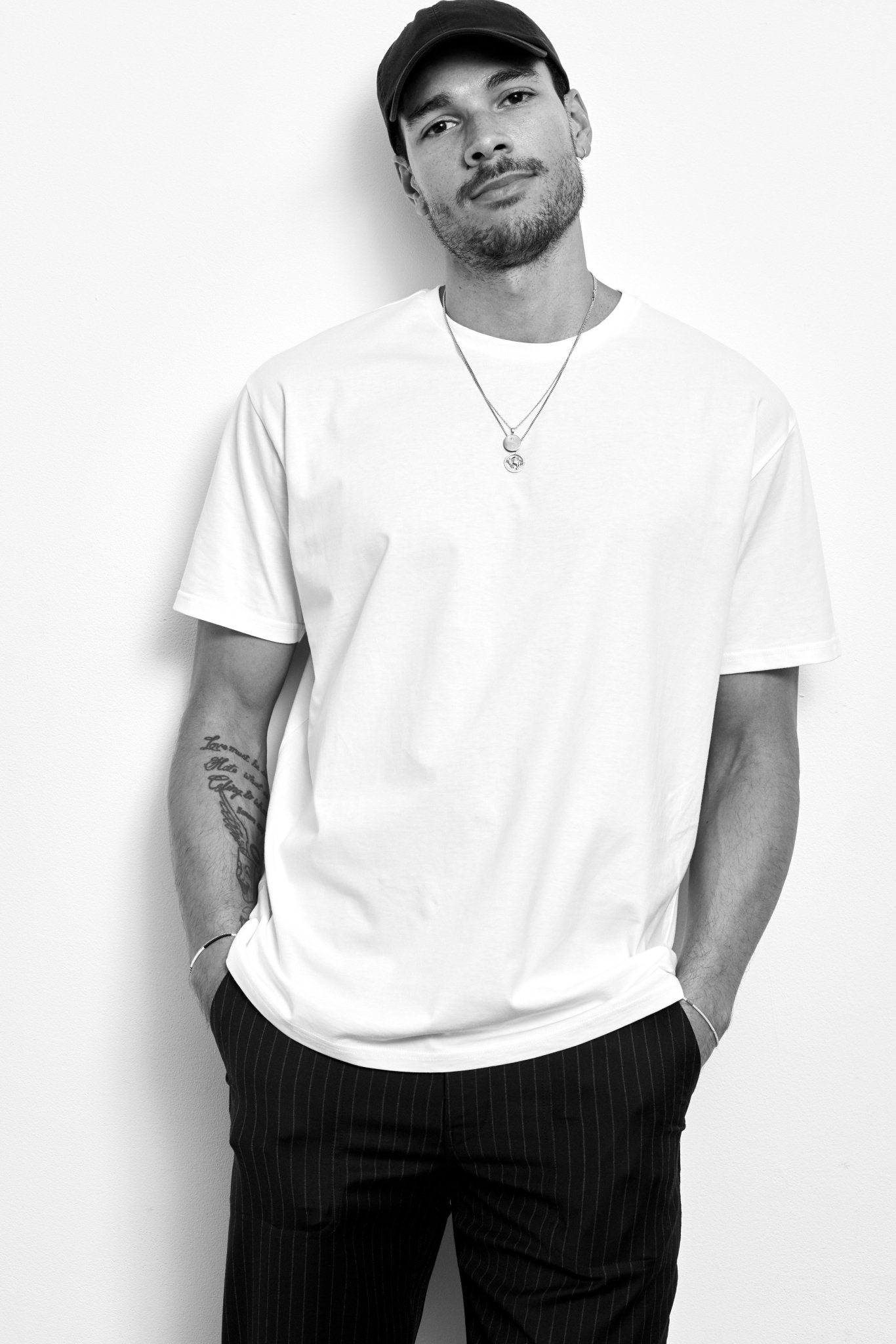 Portrait | Friends of the community | Colt Christian - The Proper Label ®