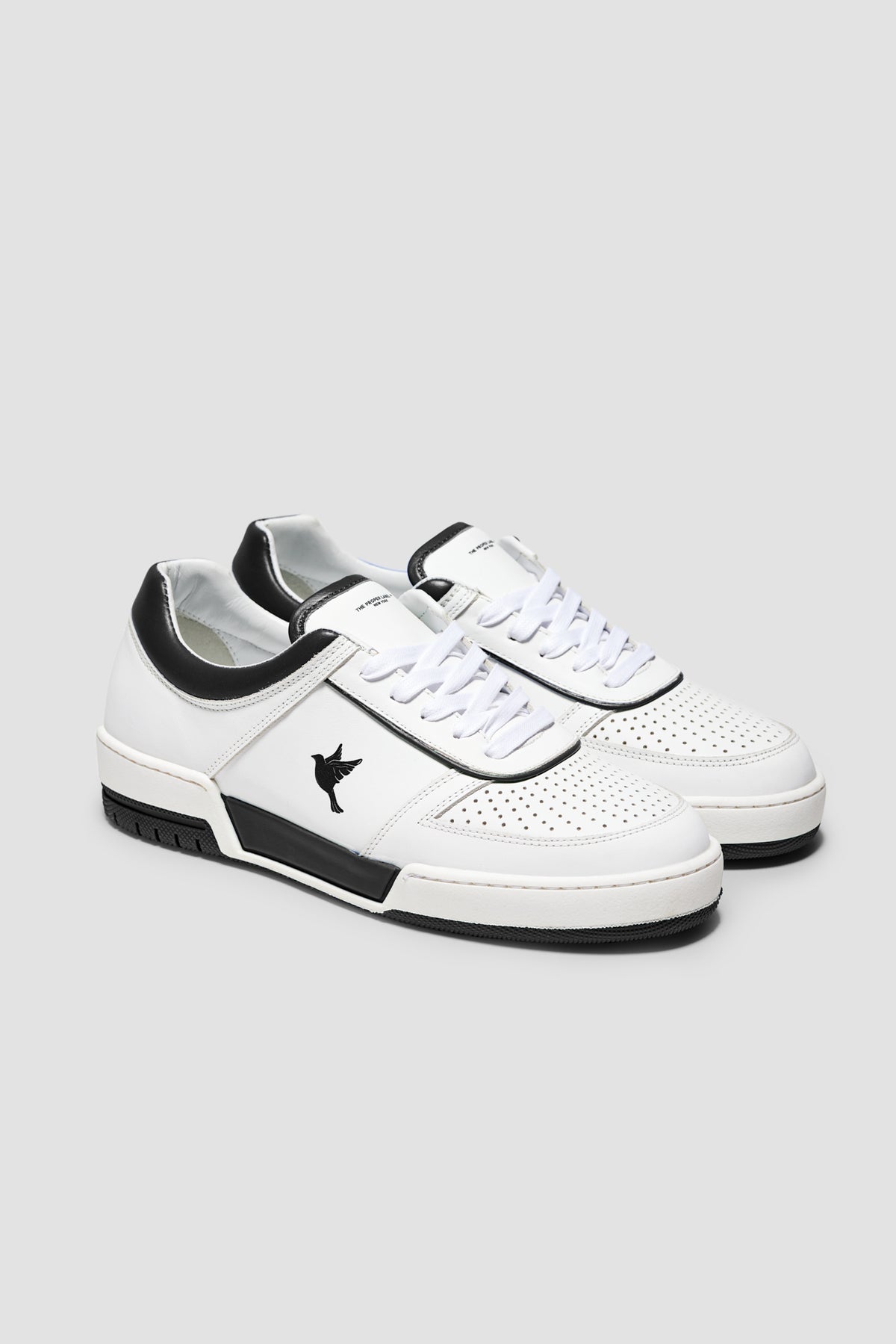 The PR003 — White / Black — studio view 02