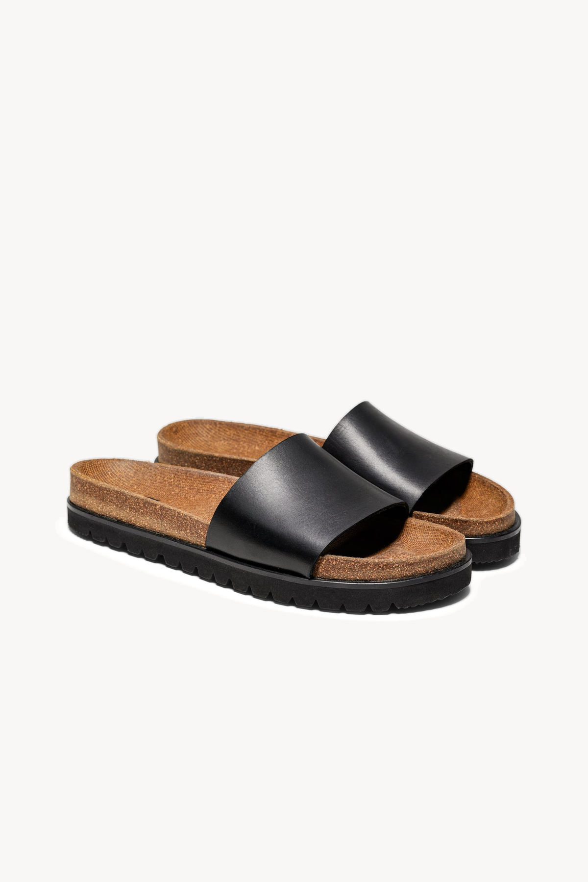 The Proper Slide — Black — studio view 02