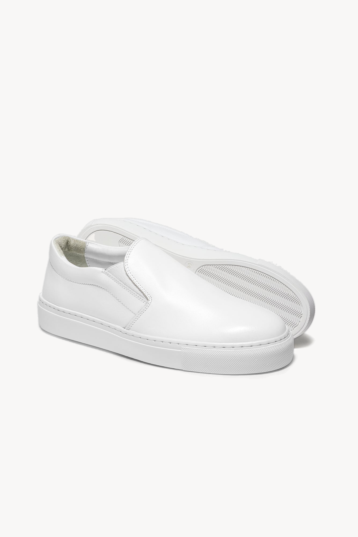 The Proper Slip-On — White — studio view 04