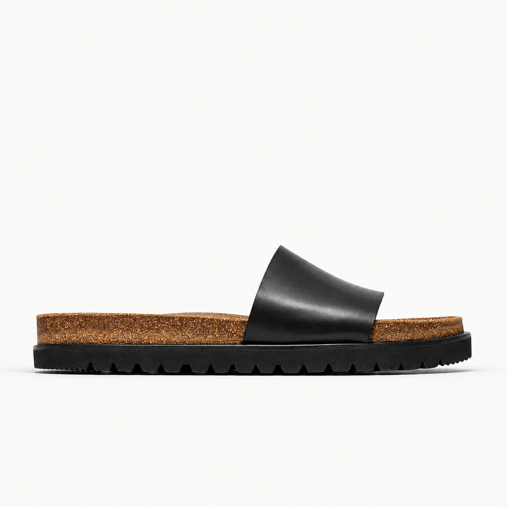 The Proper Slide in black