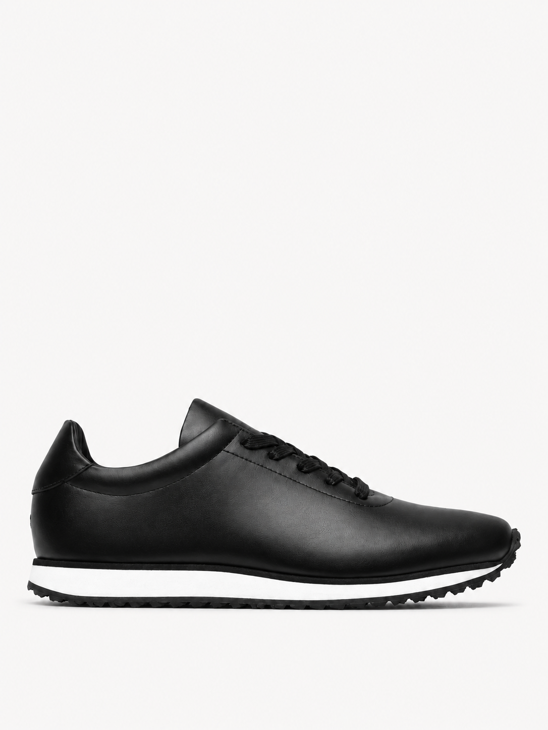 The Proper Runner — Black — principal product view