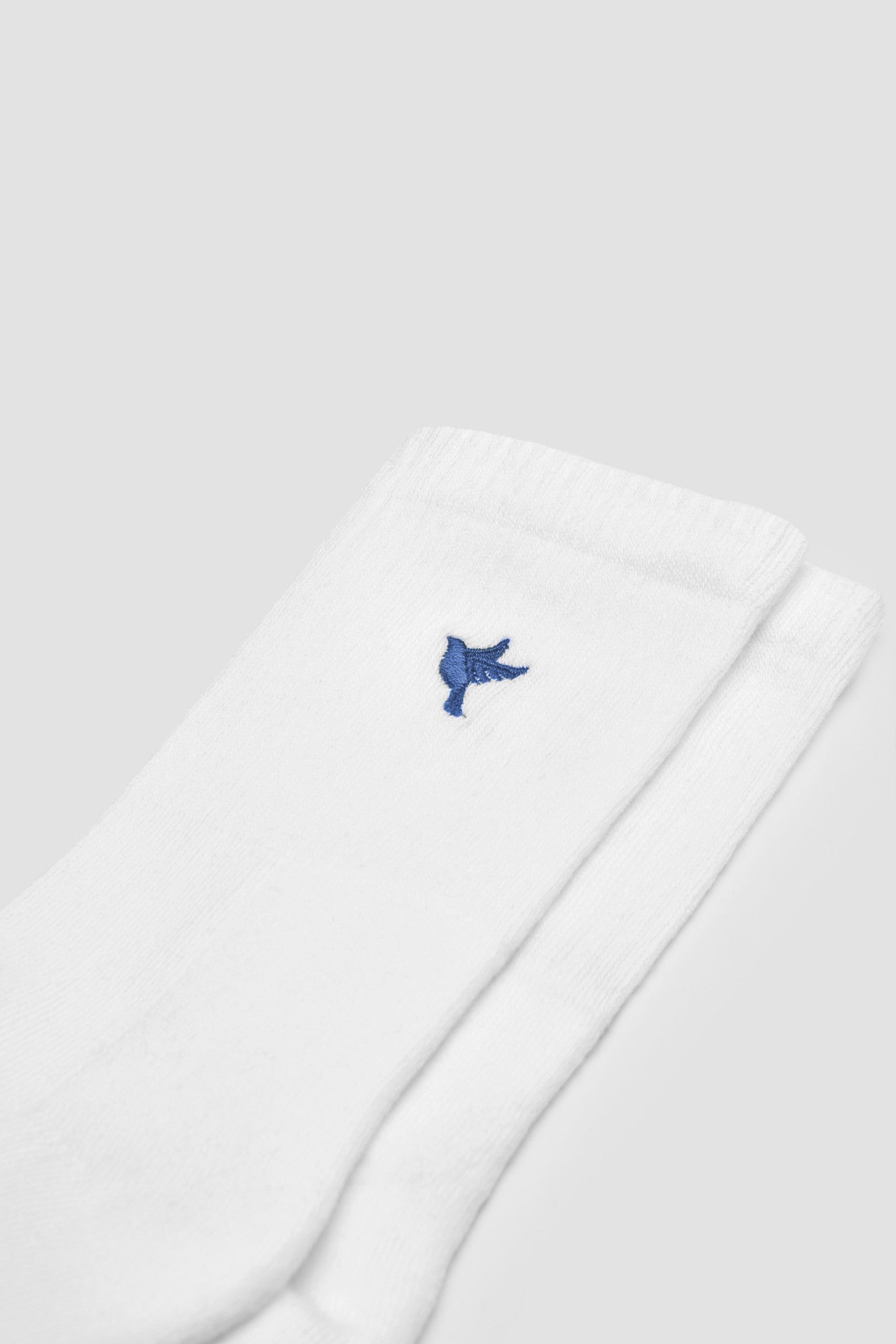 Dove socks — white / blue — 2